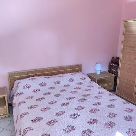 Roberto By Interhome Apartman